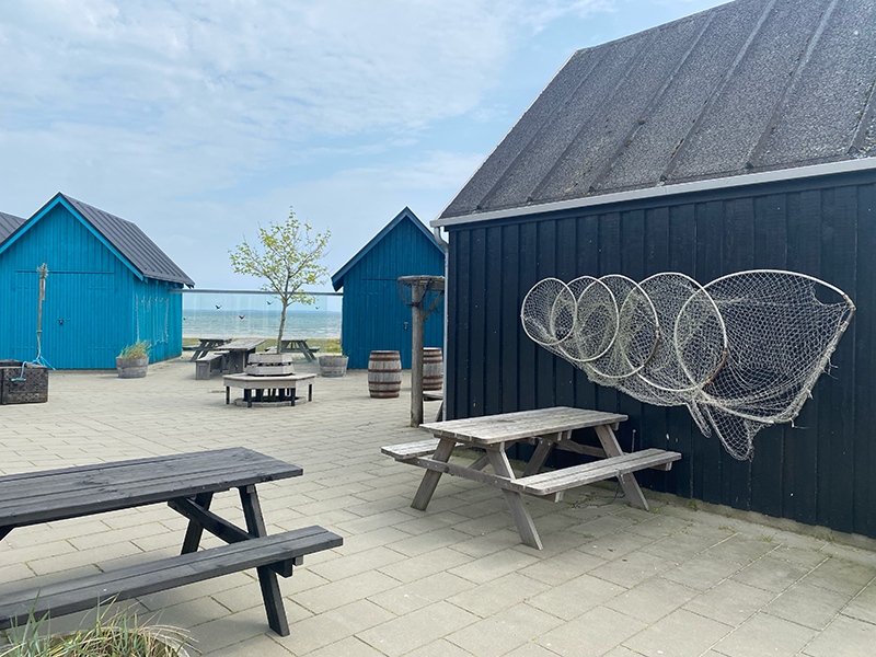 Borde og faciliteter